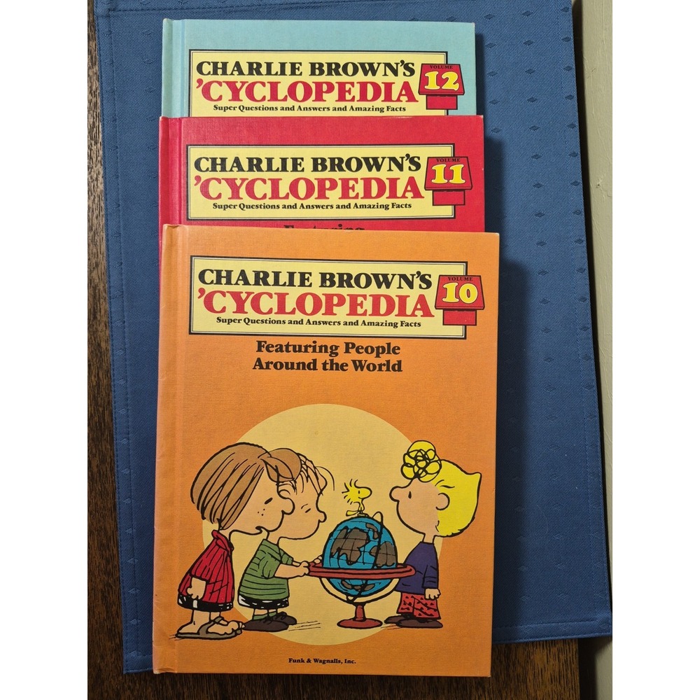 charlie brown cyclopedia set